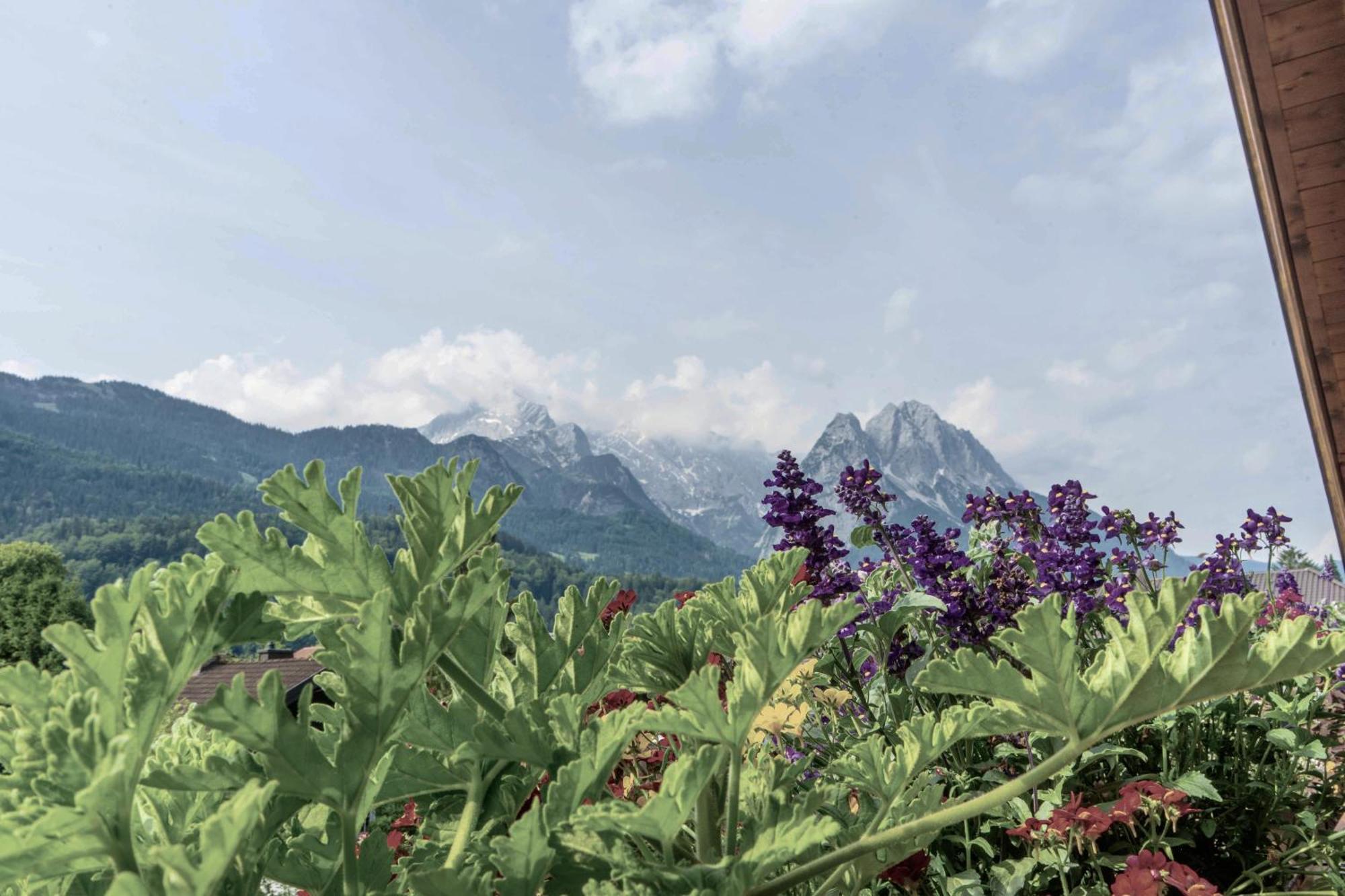 Gaestehaus Quirin Garmisch-Partenkirchen Exterior foto